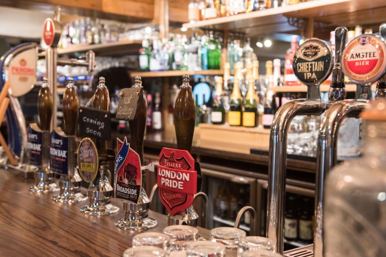 The Five Bells By Innkeeper'S Collection Weston Turville Eksteriør billede