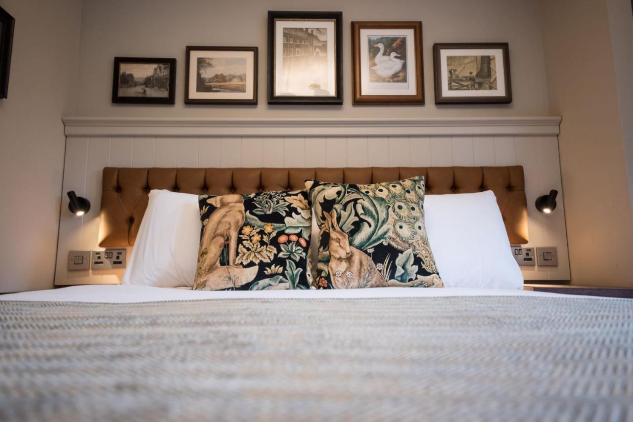 The Five Bells By Innkeeper'S Collection Weston Turville Eksteriør billede